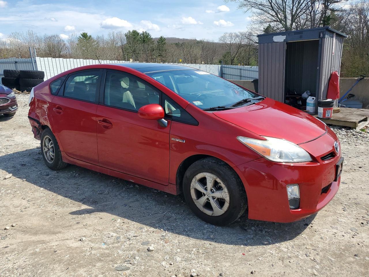 2011 Toyota Prius Four - Image 4