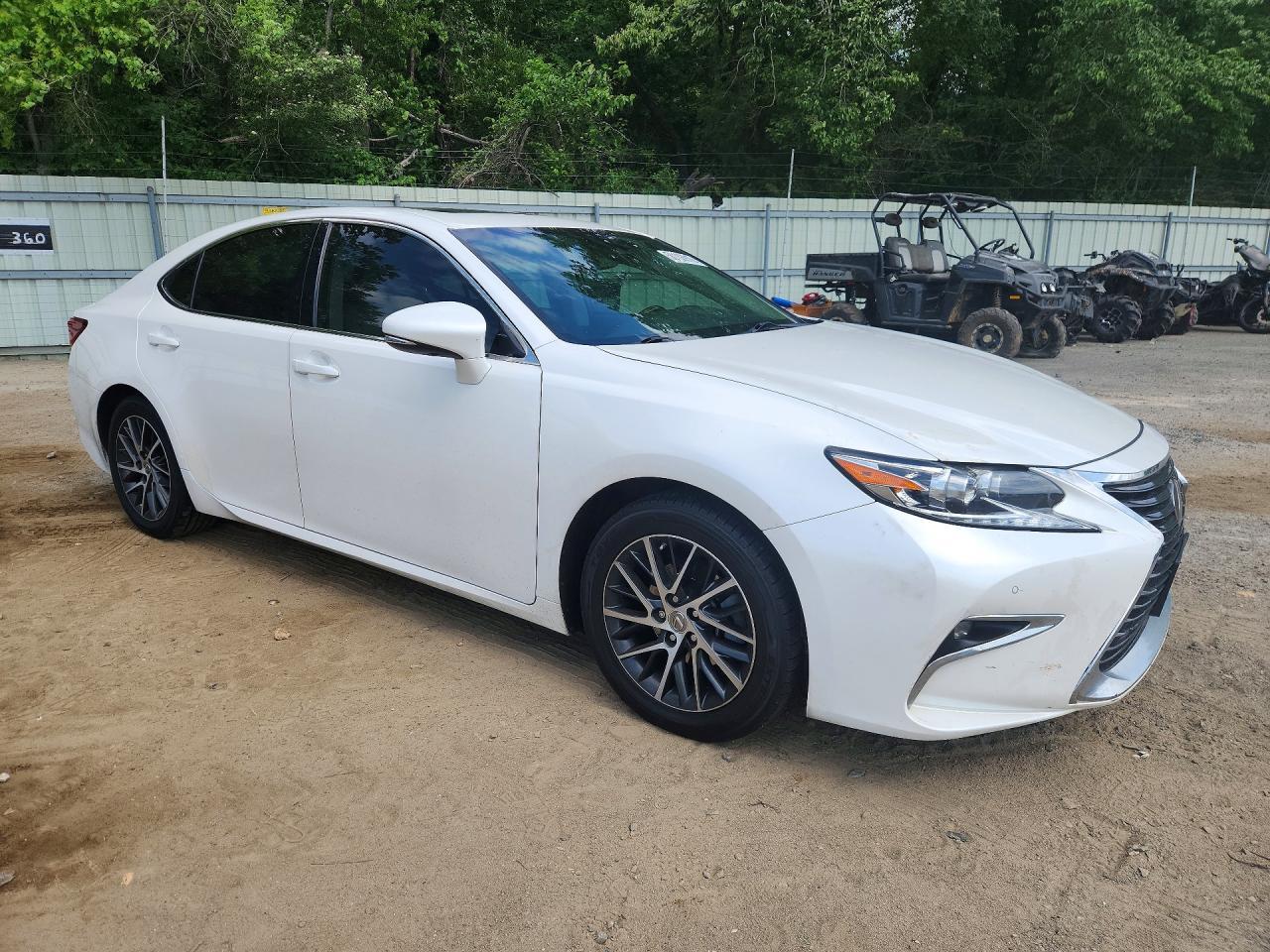 2017 Lexus Es 350 - Фото 4