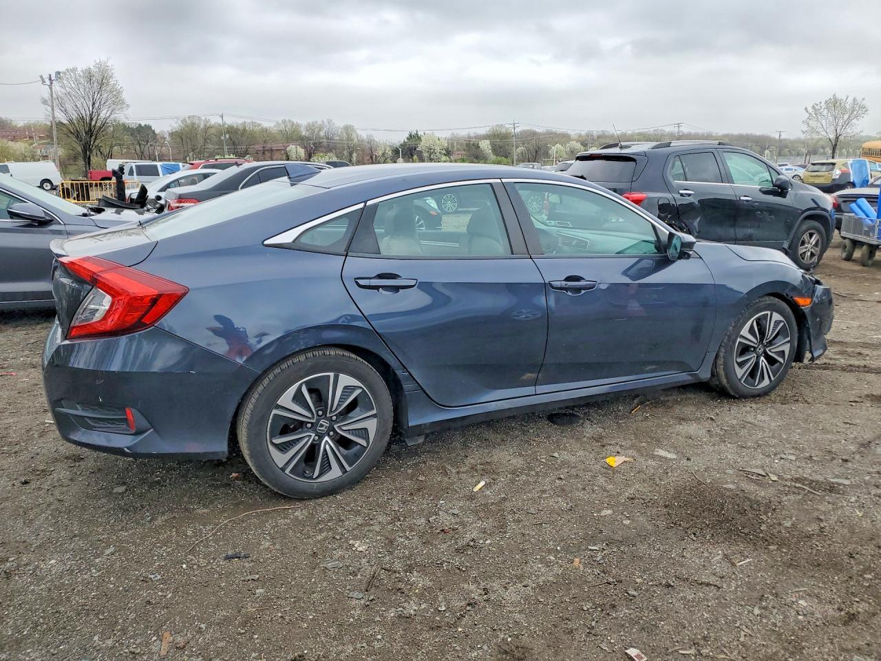 2016 Honda Civic Ex - Фото 3