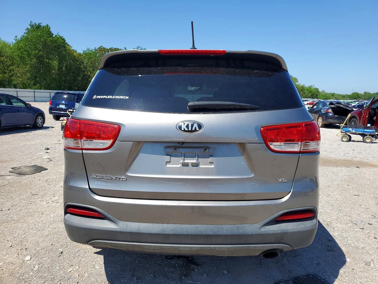 2016 Kia Sorento Lx V6 - Image 6