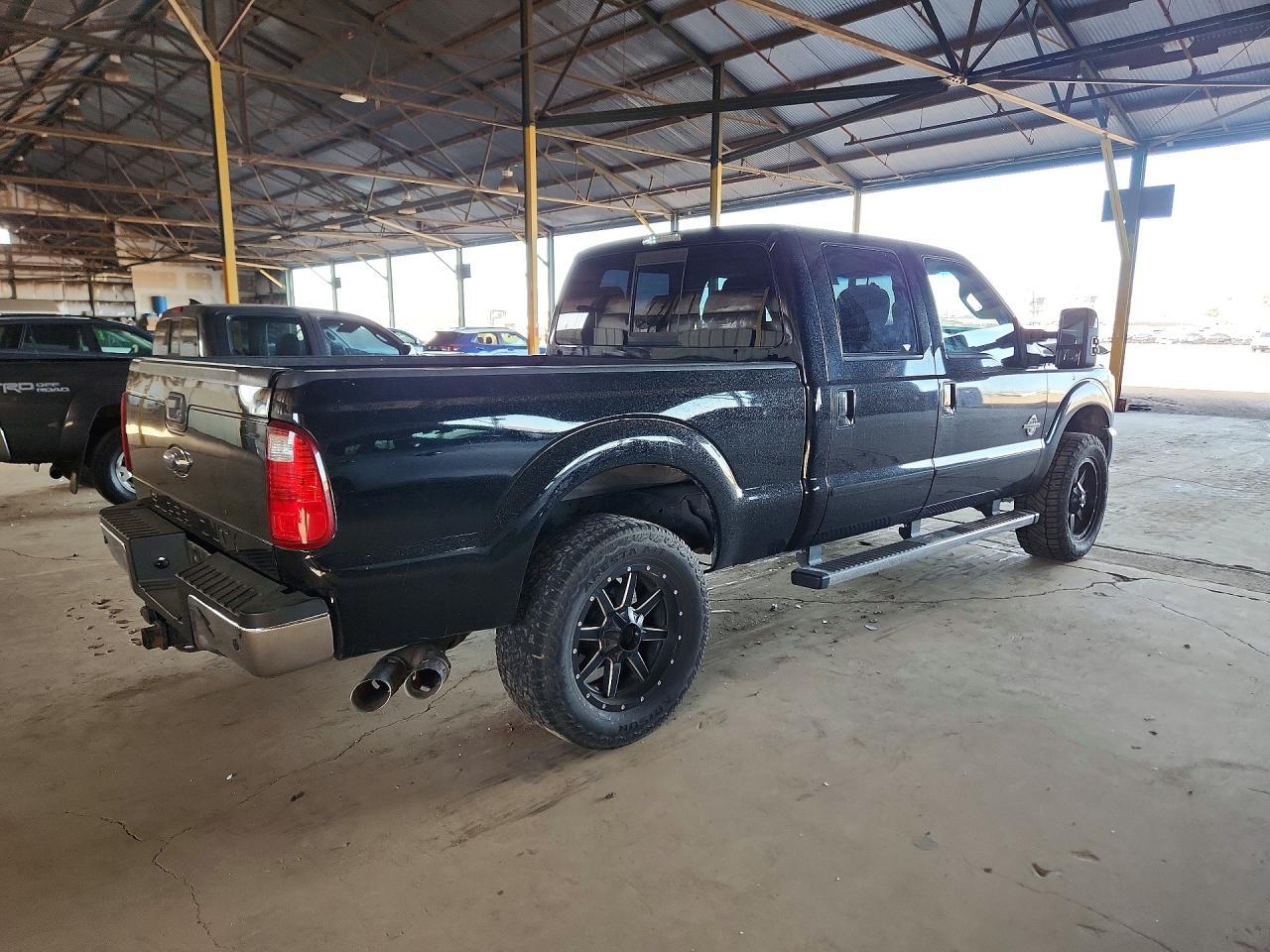 2016 Ford F-250 - Фото 3