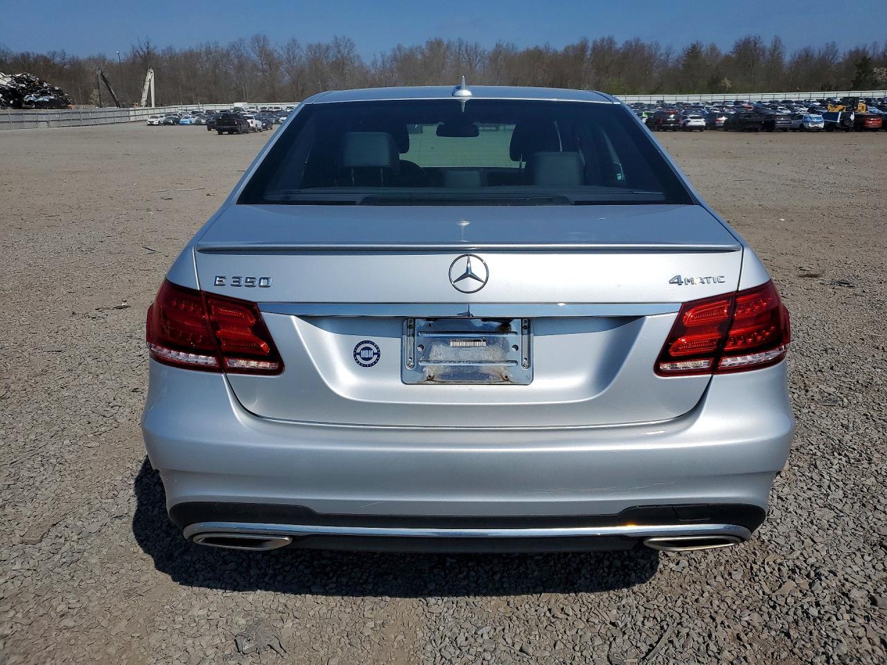 2014 Mercedes Benz E 350 4Matic - Фото 6