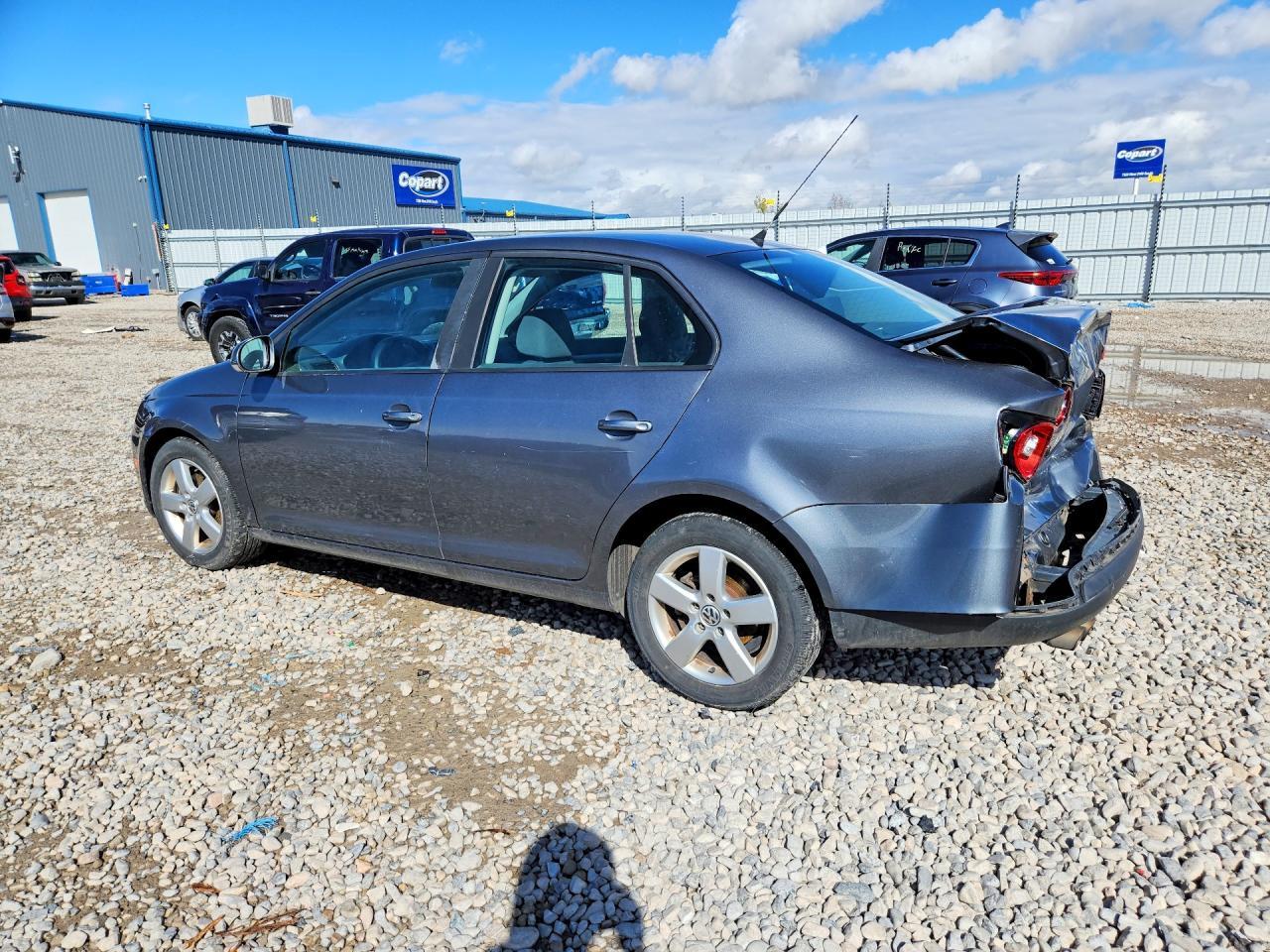 2008 Volkswagen Jetta S - Image 2