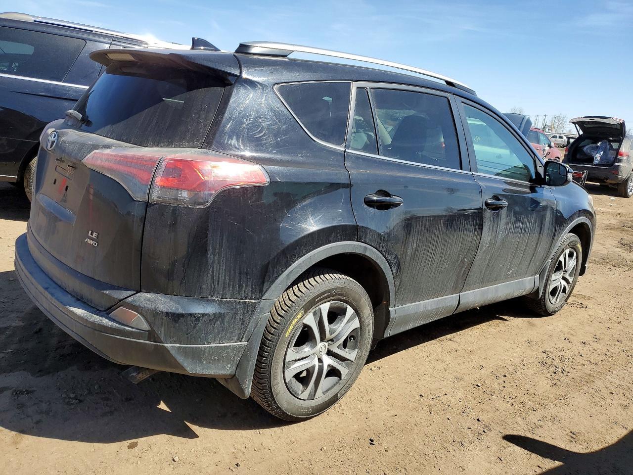 2017 Toyota Rav4 Le - Image 3