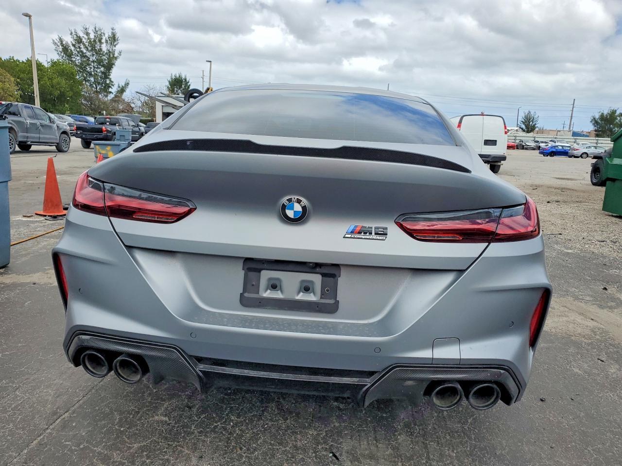2025 BMW M8 - Фото 6