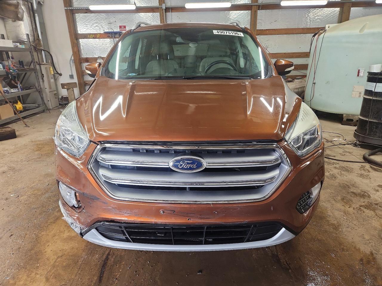 2017 Ford Escape Titanium - Image 5