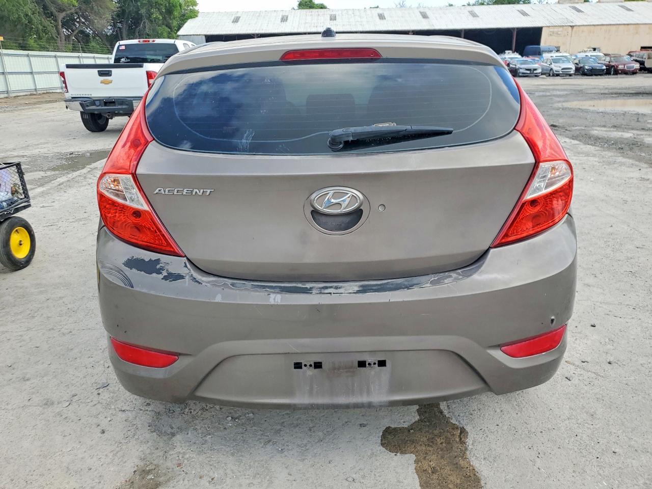 2013 Hyundai Accent Gs - Фото 6