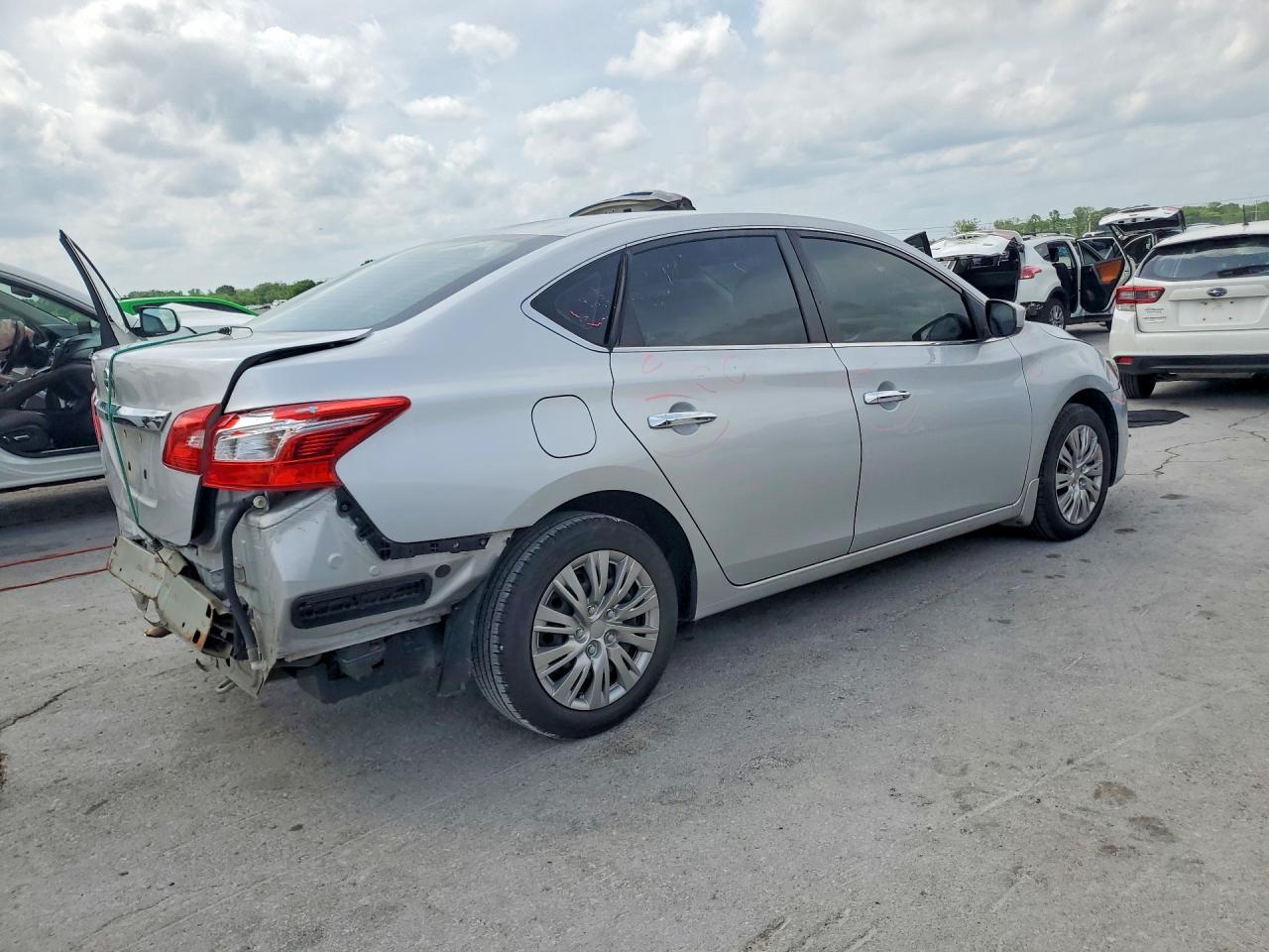2017 Nissan Sentra S - Image 3
