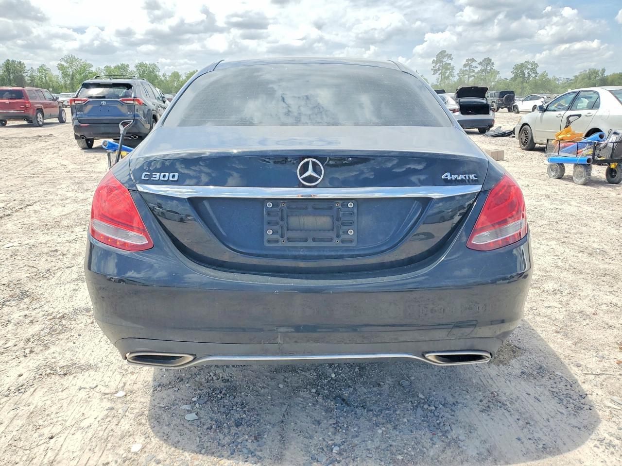 2017 Mercedes-Benz C 300 4Matic - Image 6
