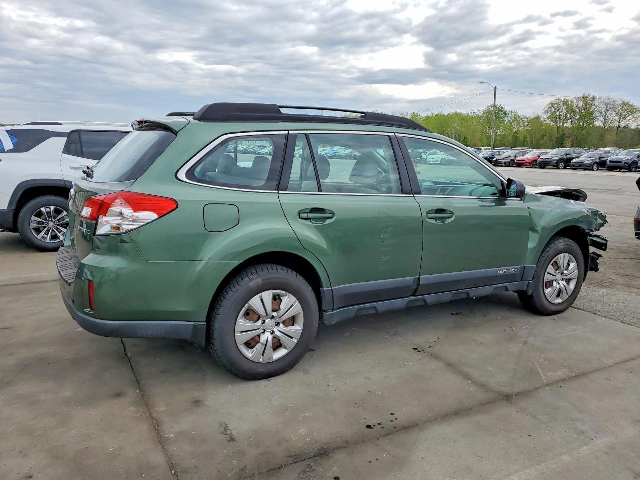 2013 Subaru Outback 2.5I - Фото 3