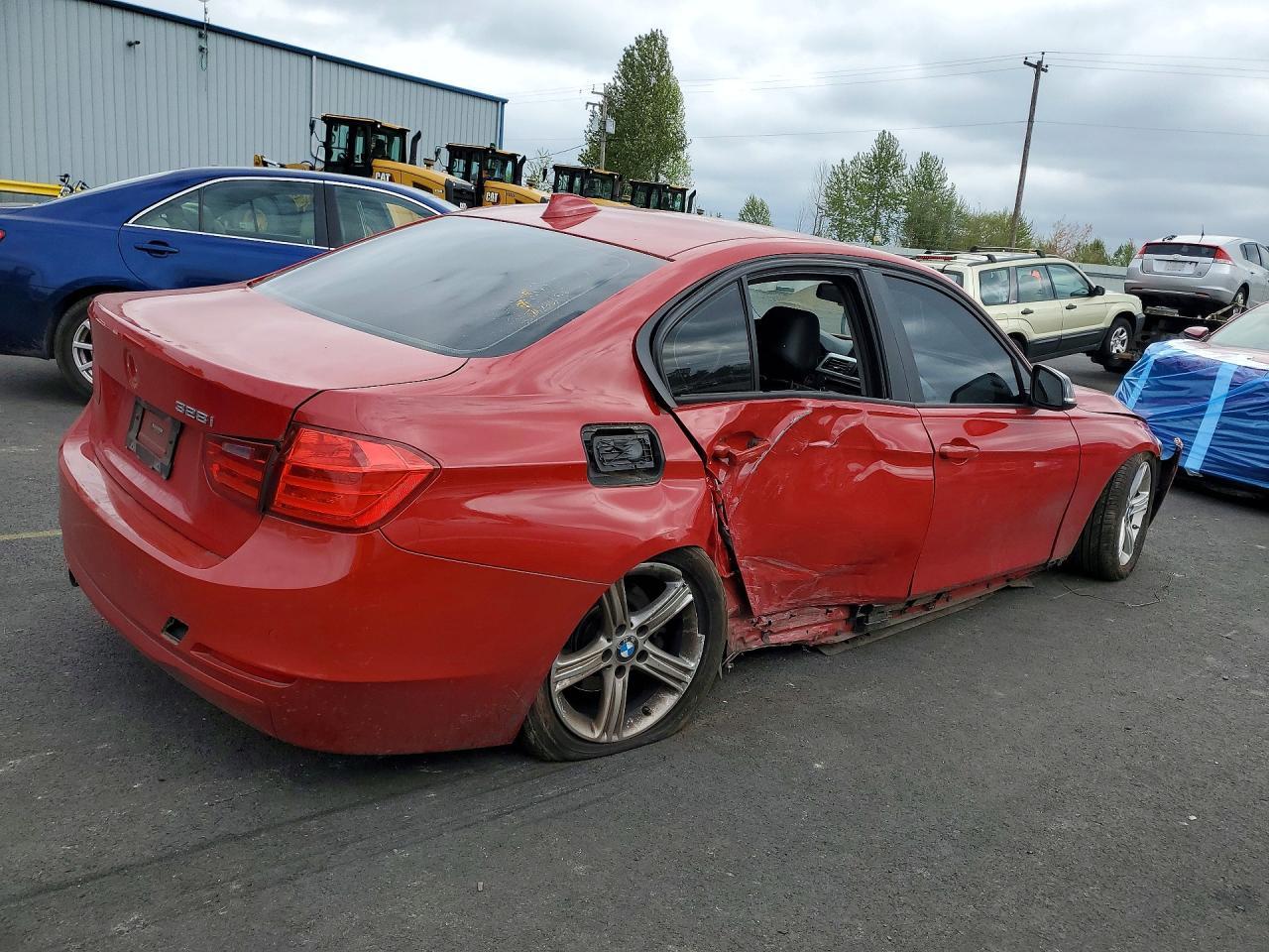 2013 BMW 328 I Sulev - Image 3