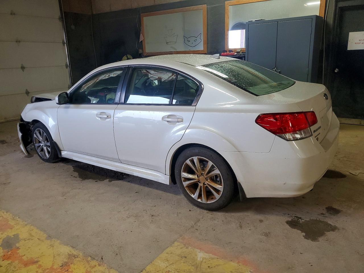 2014 Subaru Legacy 2.5I Premium - Image 2