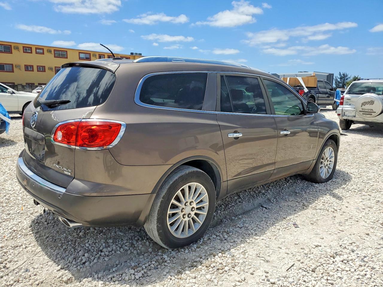 2009 Buick Enclave Cxl - Image 3