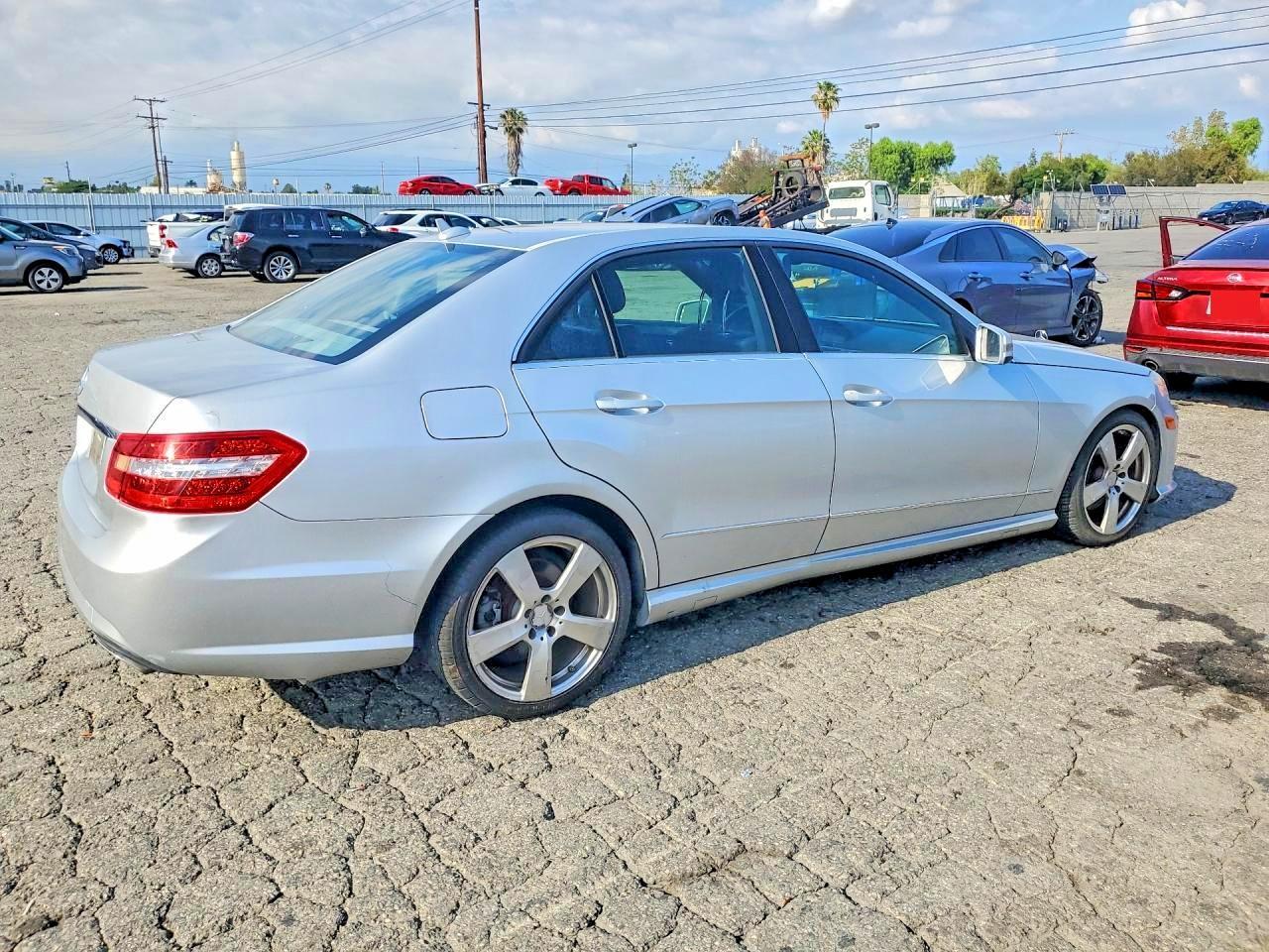 2011 Mercedes-Benz E 350 - Image 3