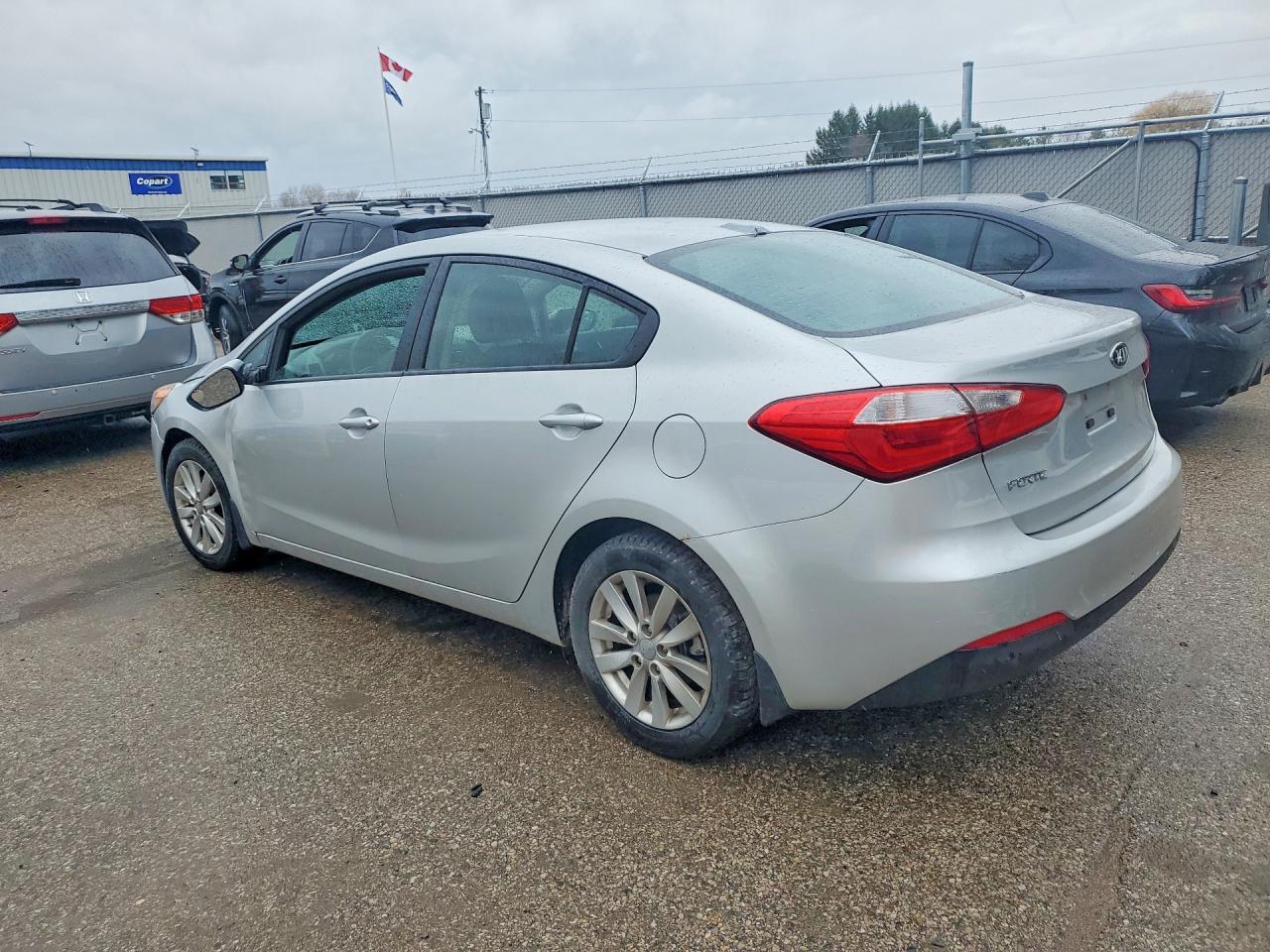 2016 Kia Forte Lx - Image 2