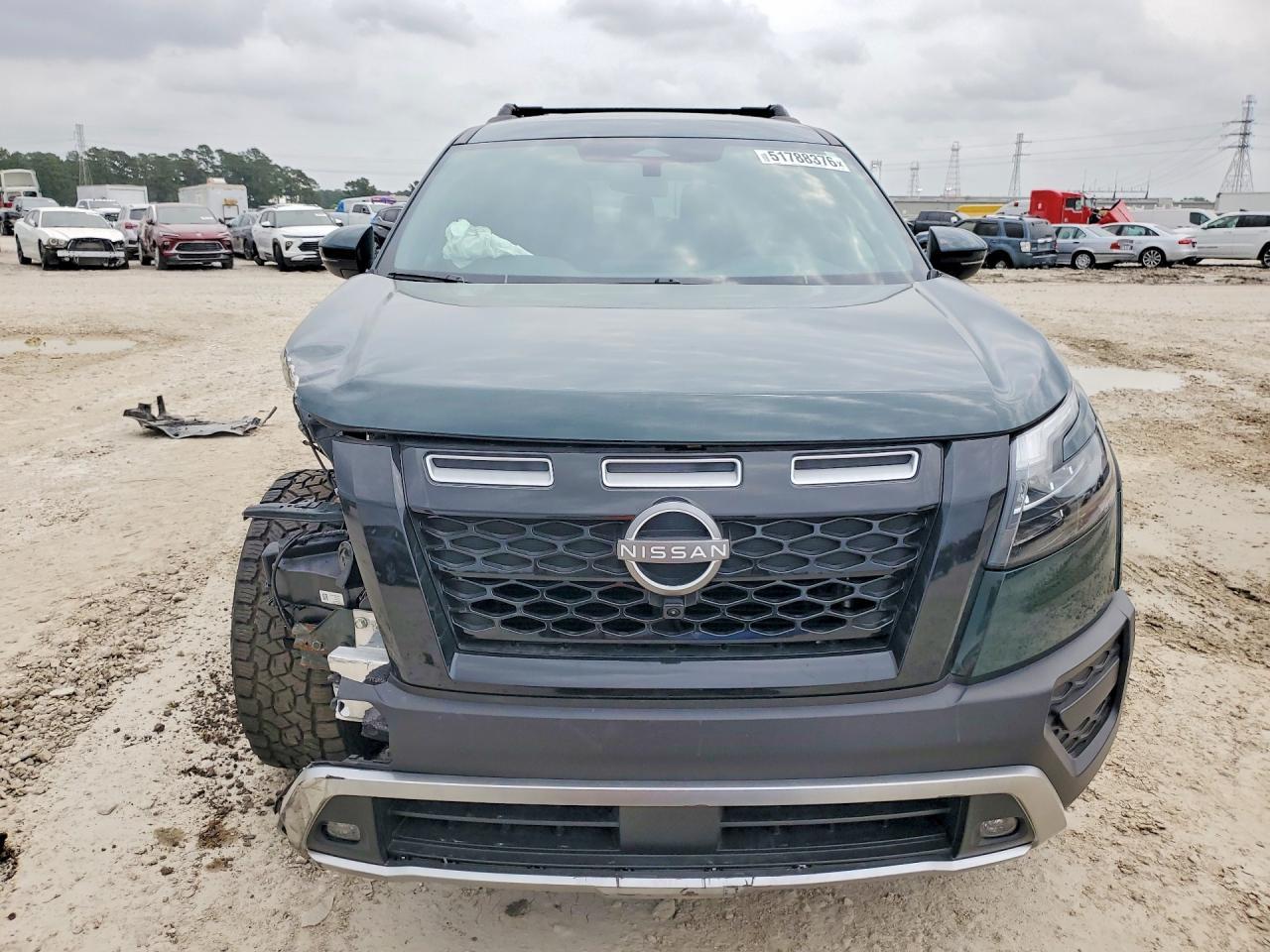 2025 Nissan Pathfinder Rock Creek - Image 5
