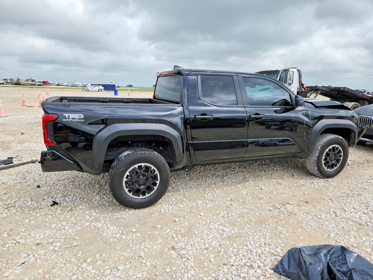 2024 Toyota Tacoma Trd Off-Road - Image 3