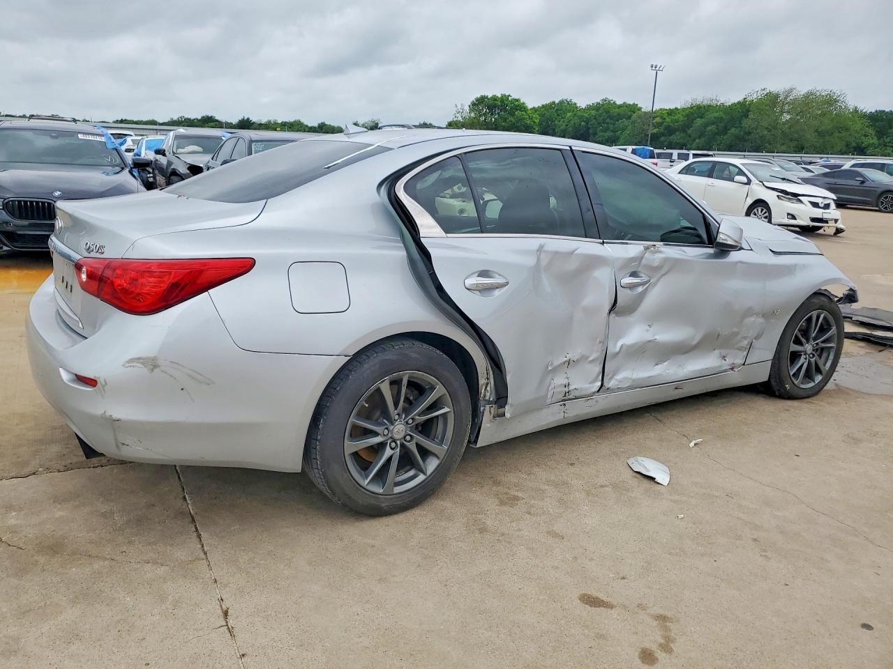 2015 Infiniti Q50 Base - Фото 3