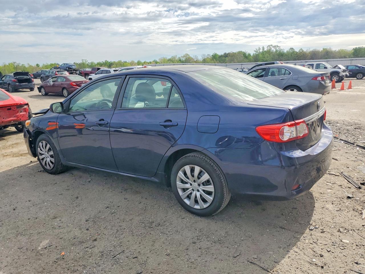 2012 Toyota Corolla Le - Фото 2
