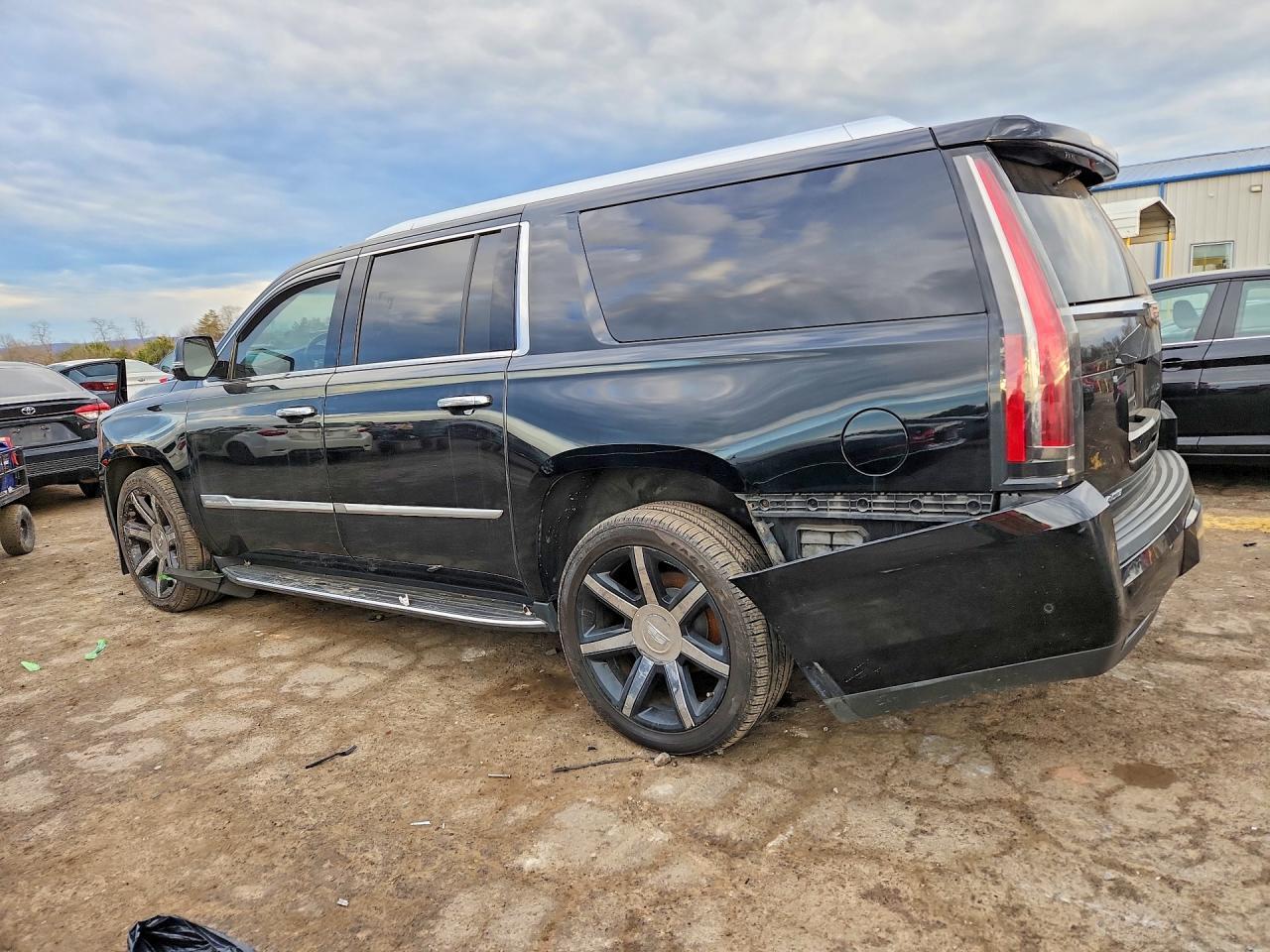 2019 Cadillac Escalade Esv Premium Luxury 4Wd - Фото 2