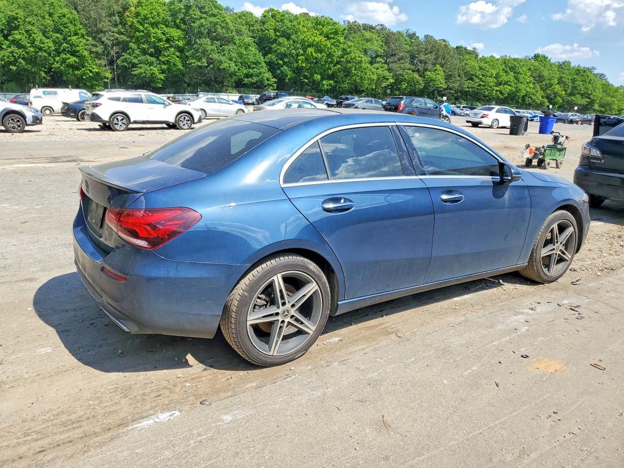 2019 Mercedes-Benz A 220 - Фото 3