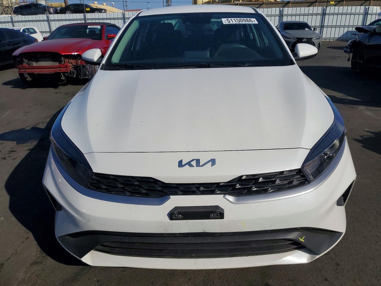 2024 Kia Forte Lxs - Image 5