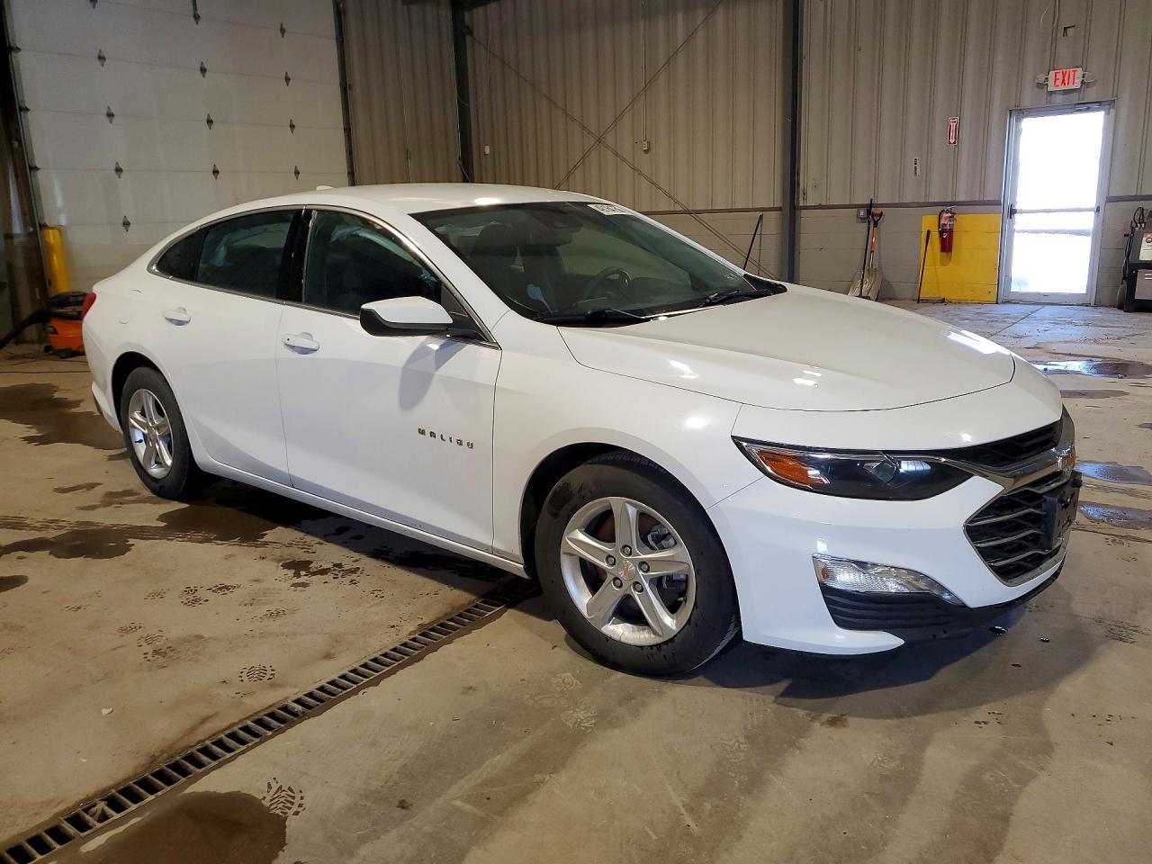 2023 Chevrolet Malibu Lt - Фото 4