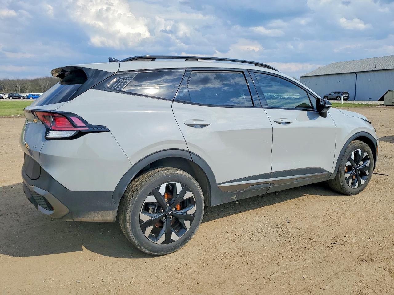 2023 Kia Sportage X Line - Фото 3