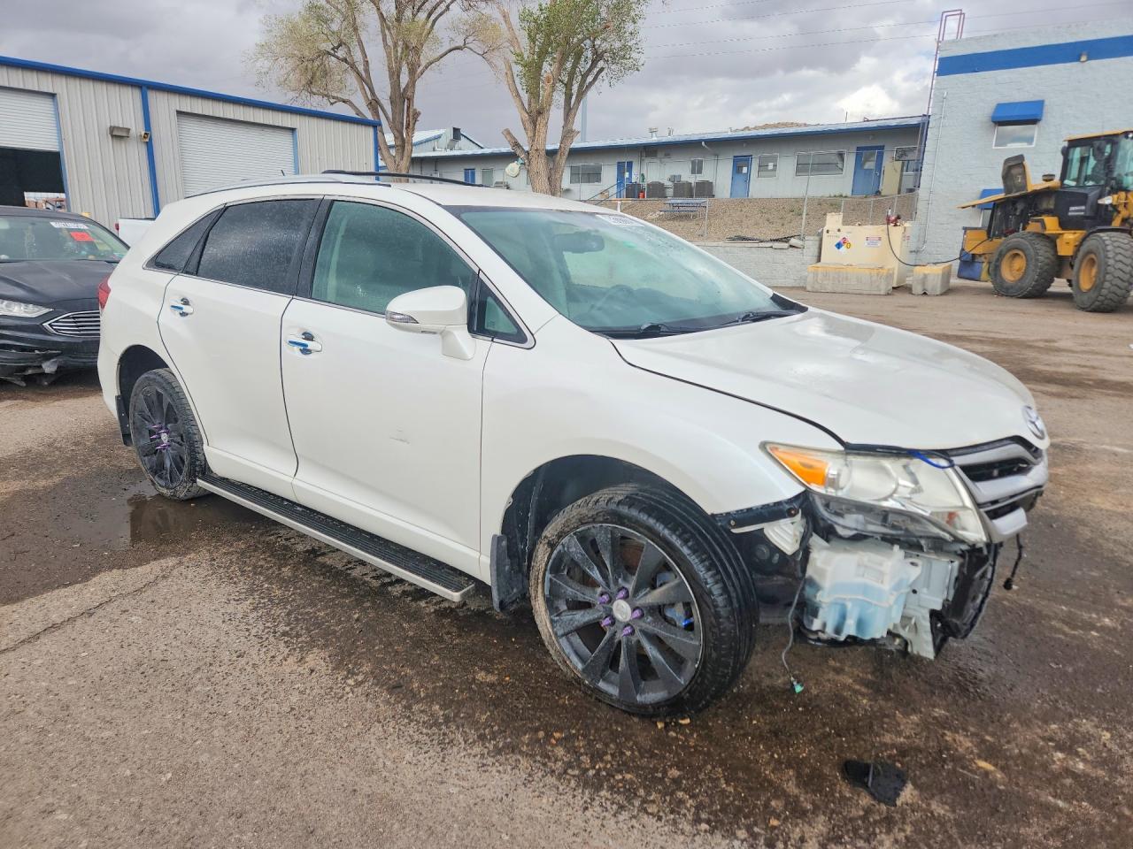 2015 Toyota Venza Le - Image 4