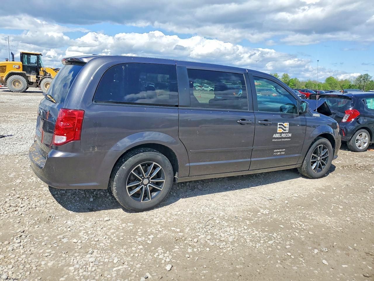 2017 Dodge Grand Caravan Sxt - Фото 3