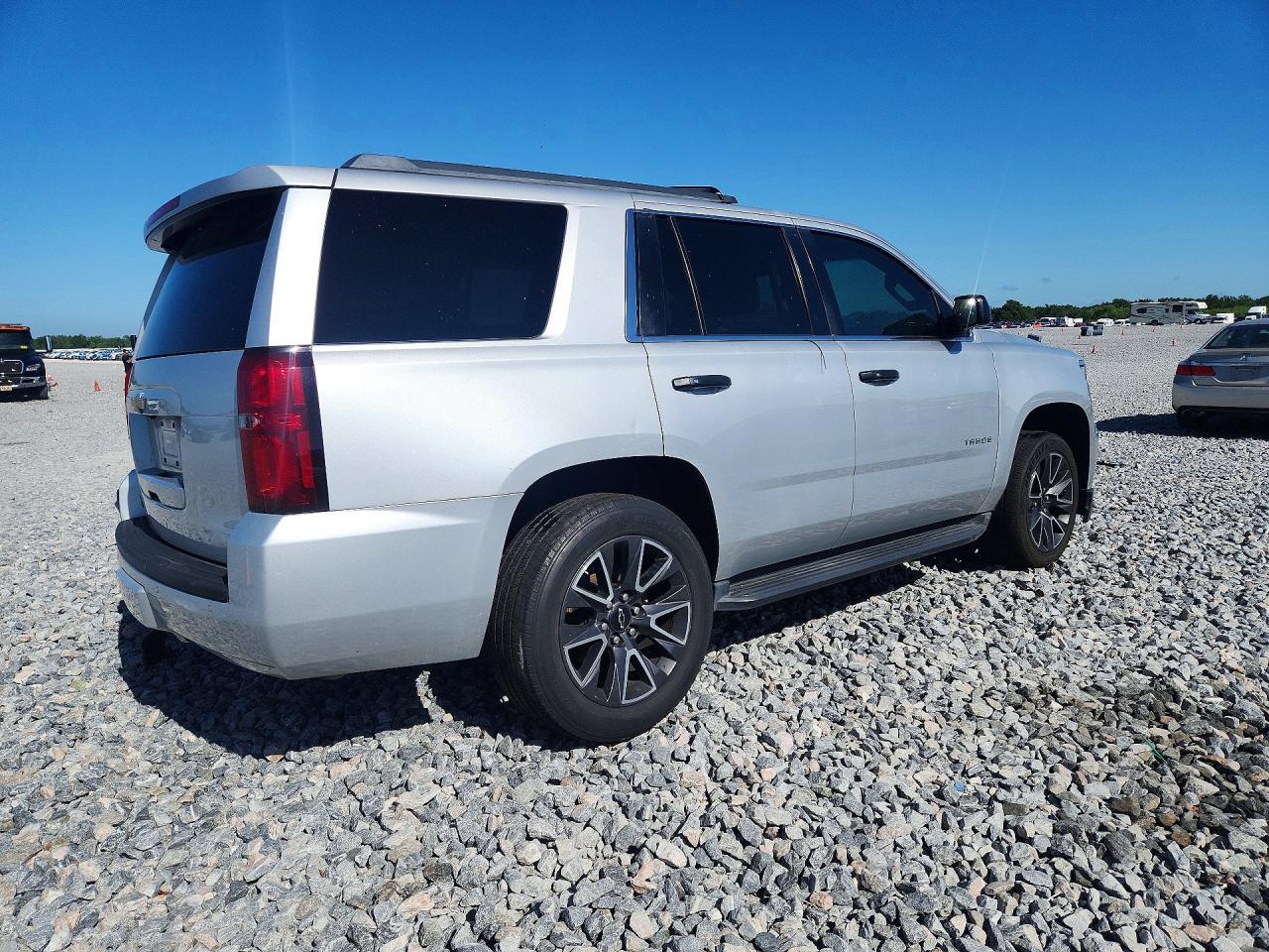 2016 Chevrolet Tahoe C1500 Lt - Фото 3
