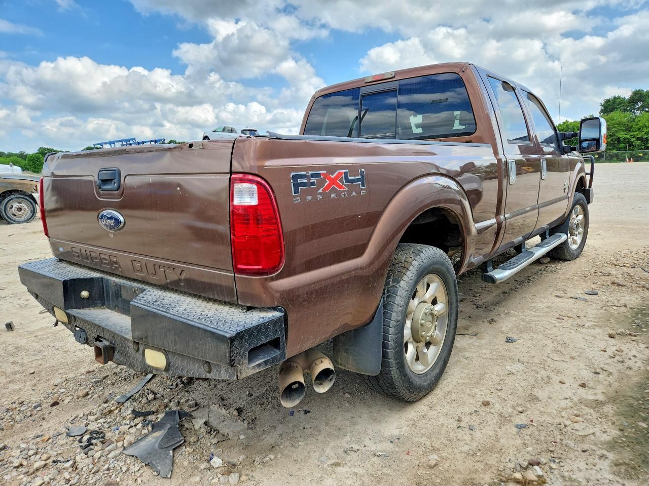2011 Ford F250 Super Duty - Image 3