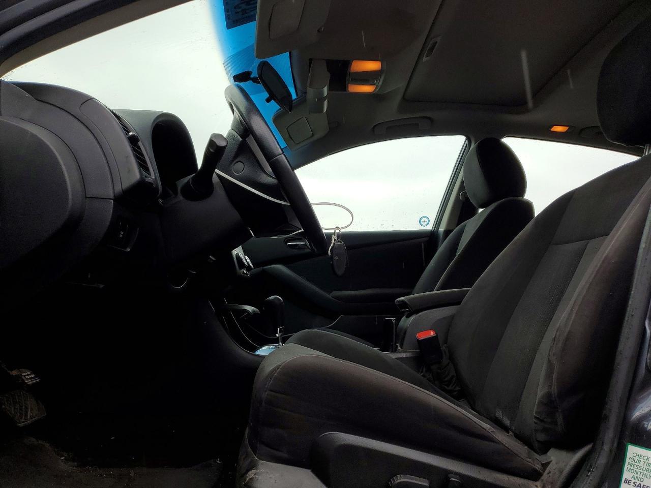 2010 Nissan Altima 2.5 - Image 7