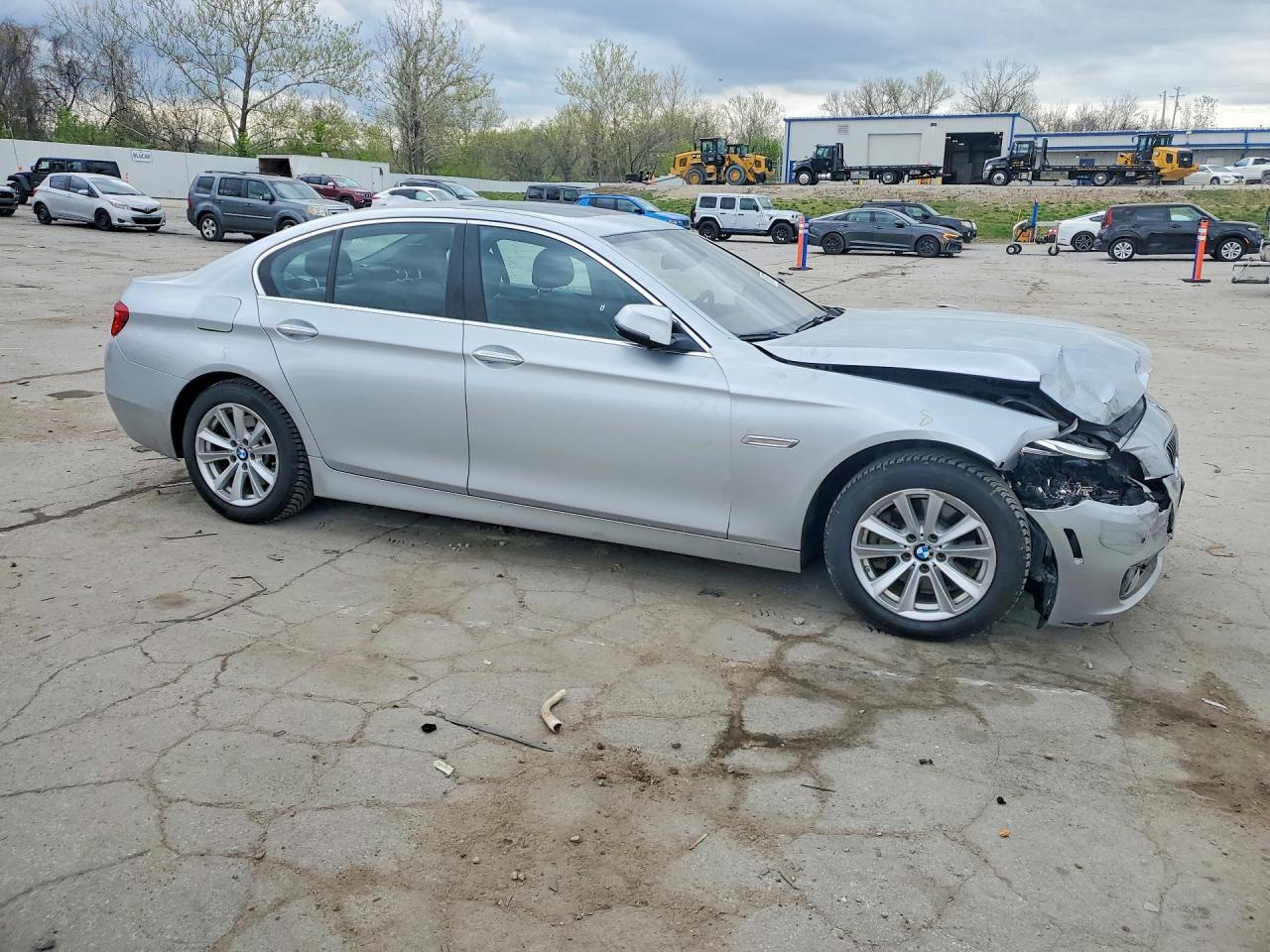 2015 BMW 528 Xi - Фото 4