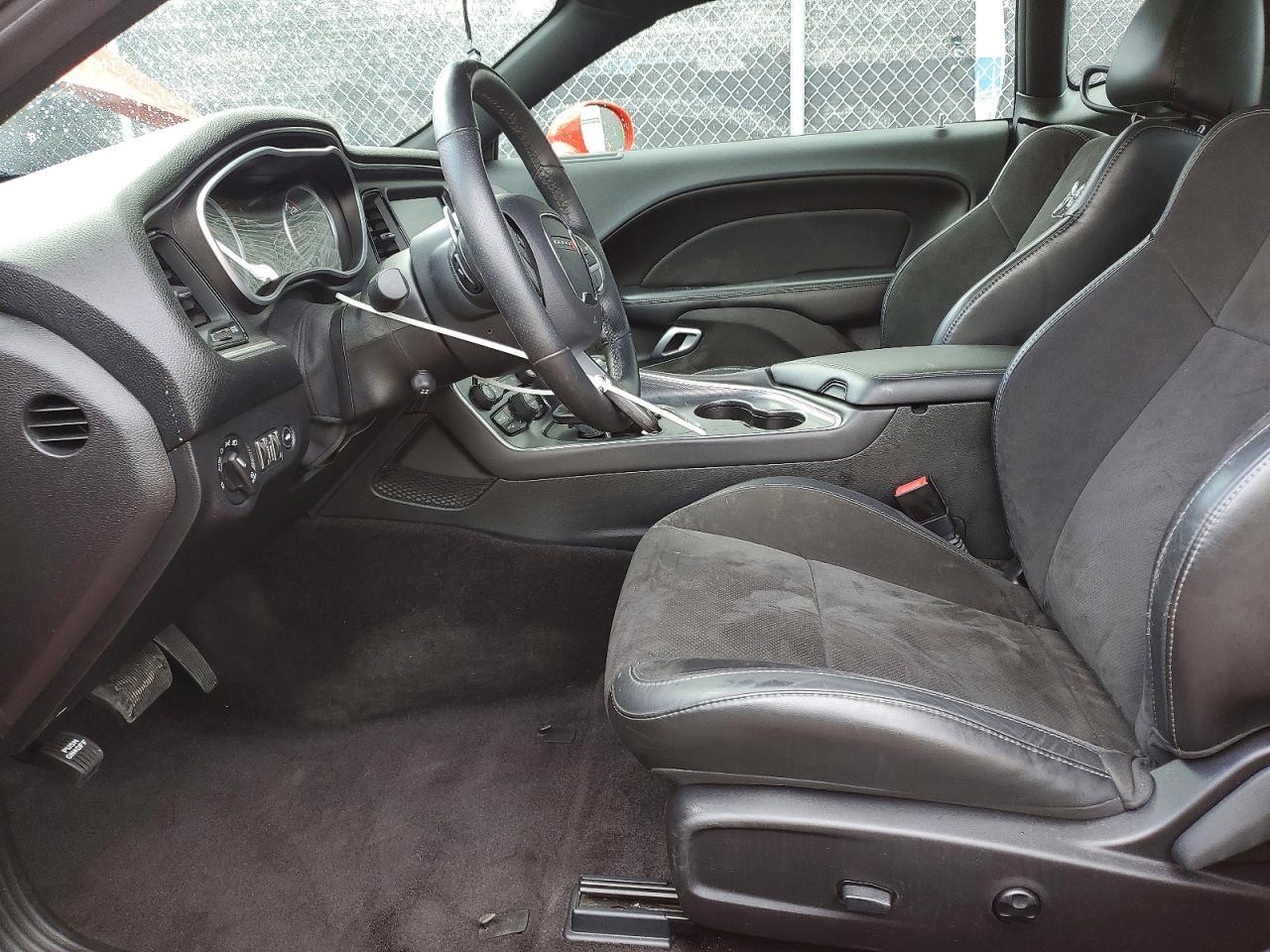 2016 Dodge Challenger R - Фото 7