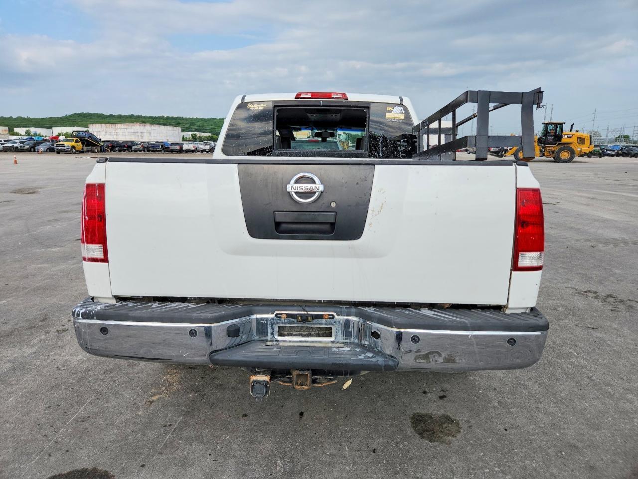 2005 Nissan Titan Xe - Фото 6