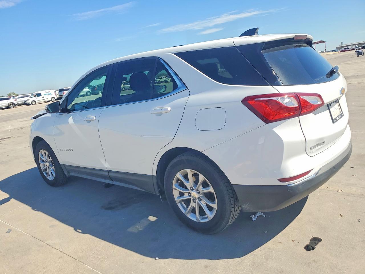 2018 Chevrolet Equinox Lt - Фото 2
