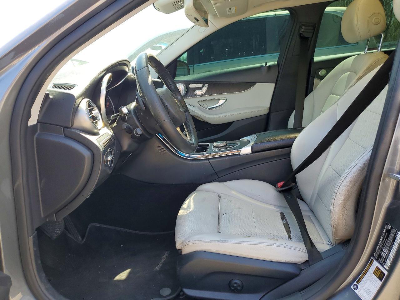 2017 Mercedes-Benz C 300 4Matic - Image 7
