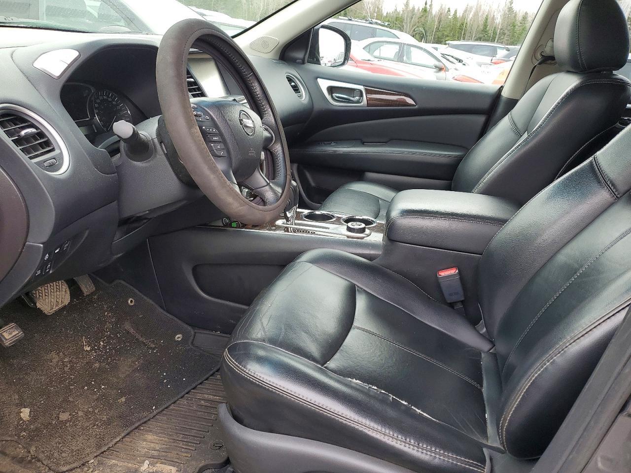 2015 Nissan Pathfinder S - Image 7