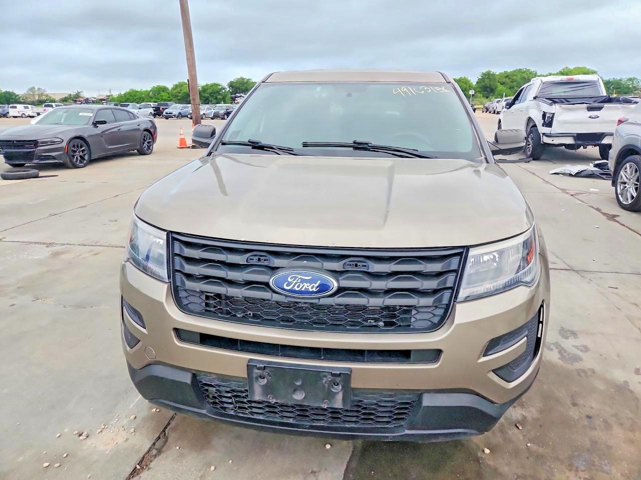 2019 Ford Explorer Police Interceptor - Image 5