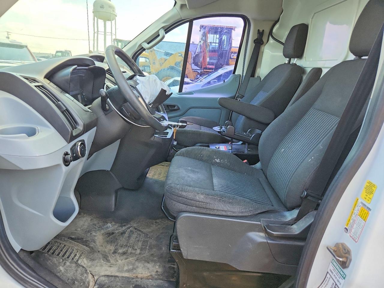 2015 Ford Transit T-250 - Image 7
