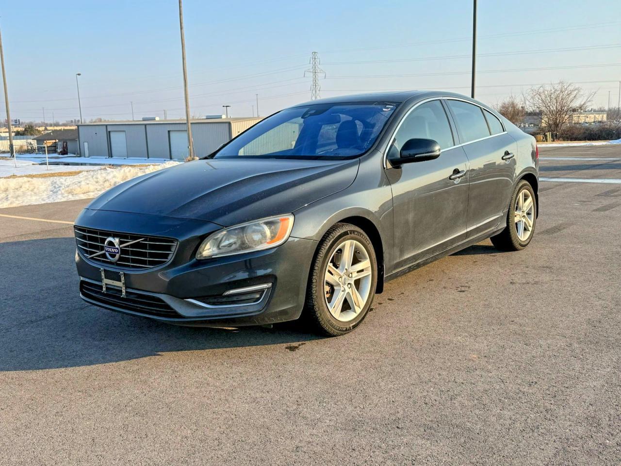 2015 Volvo S60 Premier - Image 2