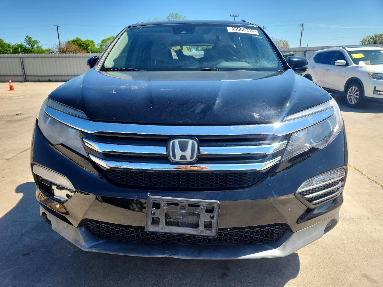 2016 Honda Pilot Touring - Image 5