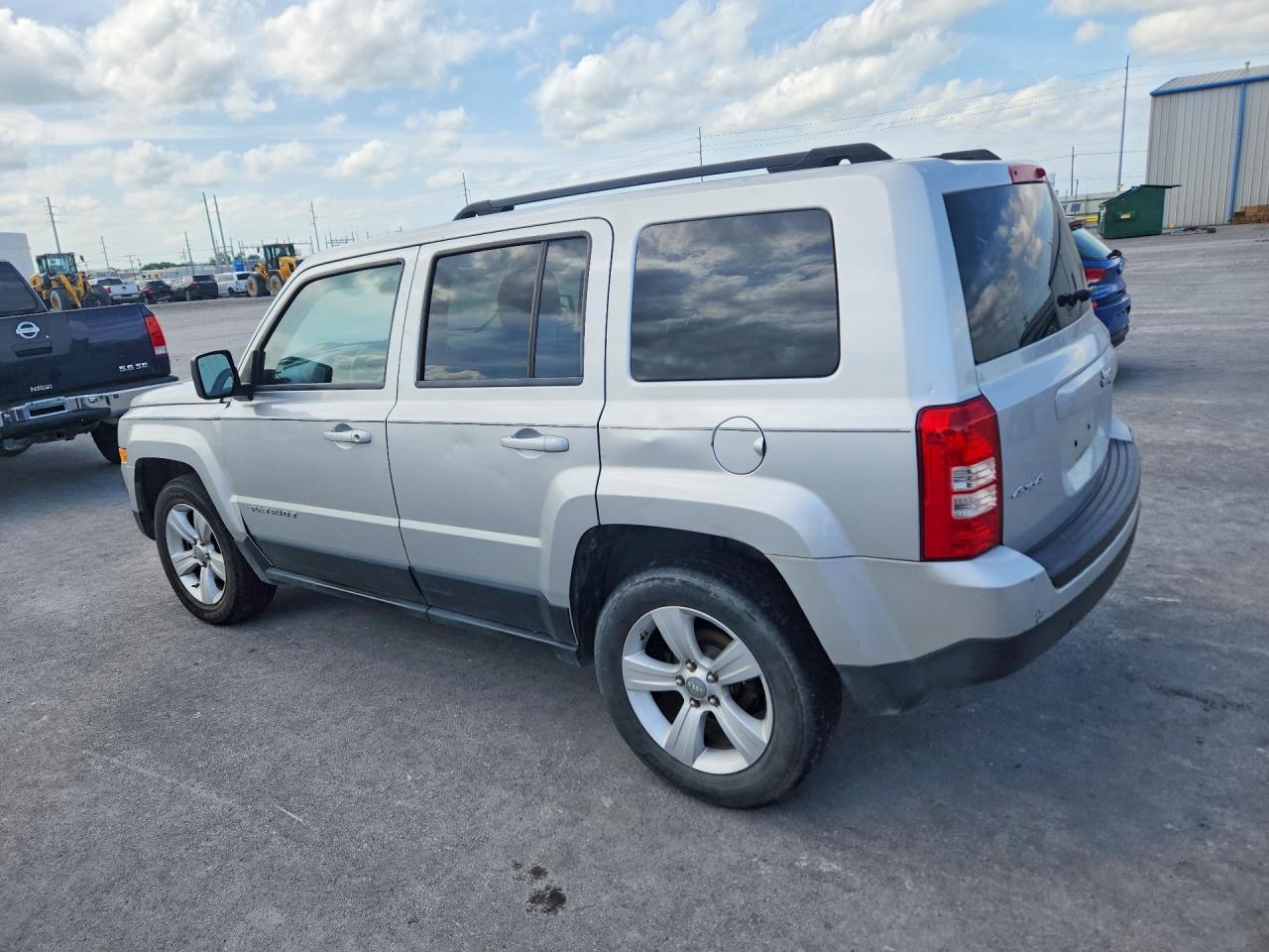 2012 Jeep Patriot Sport - Image 2