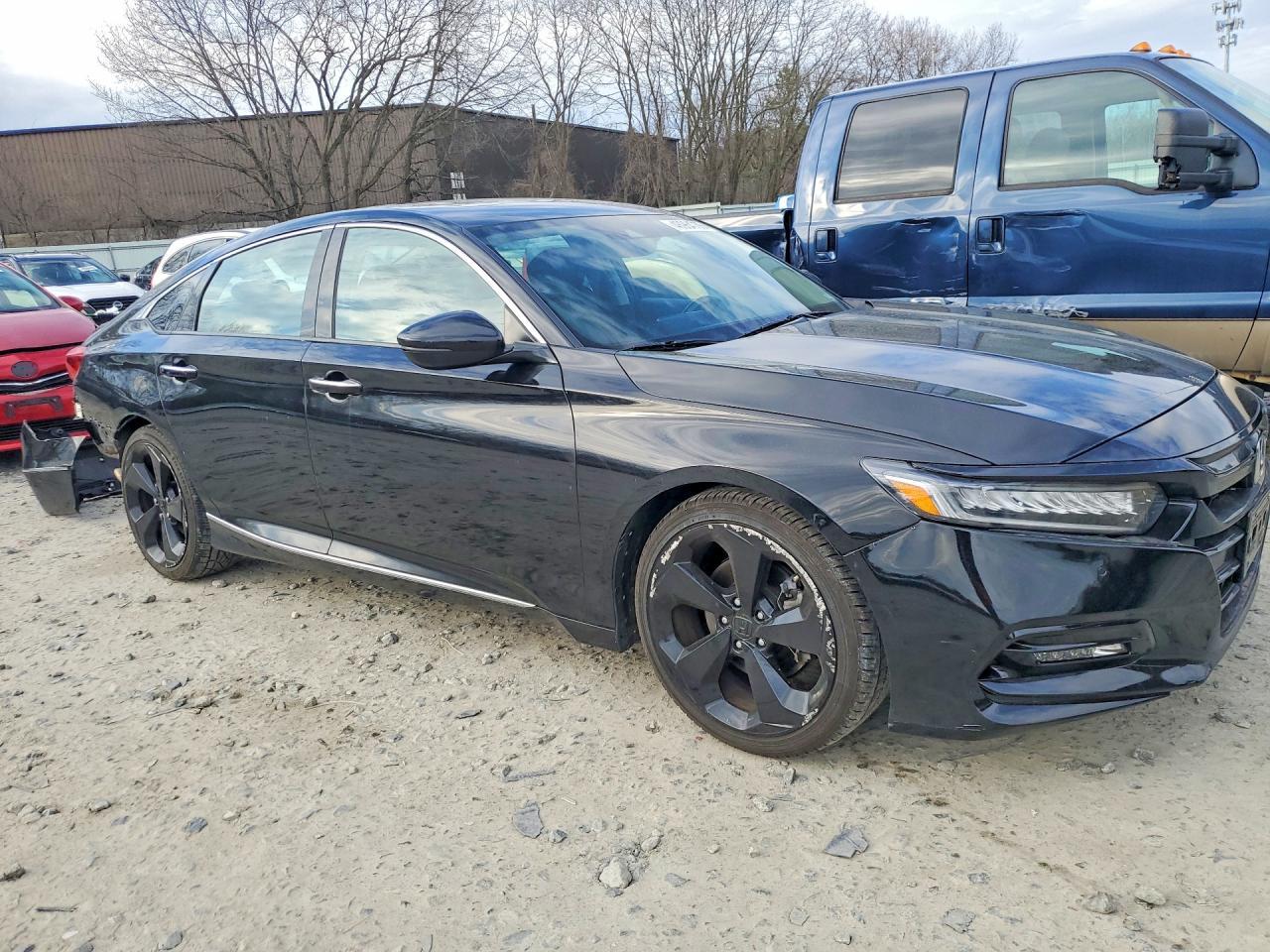 2019 Honda Accord Touring - Фото 4