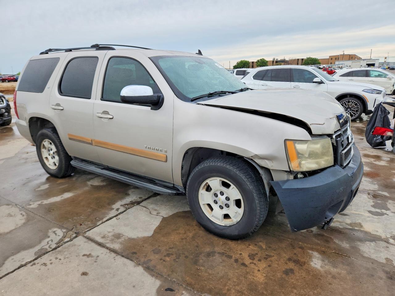 2007 Chevrolet Tahoe C1500 - Image 4