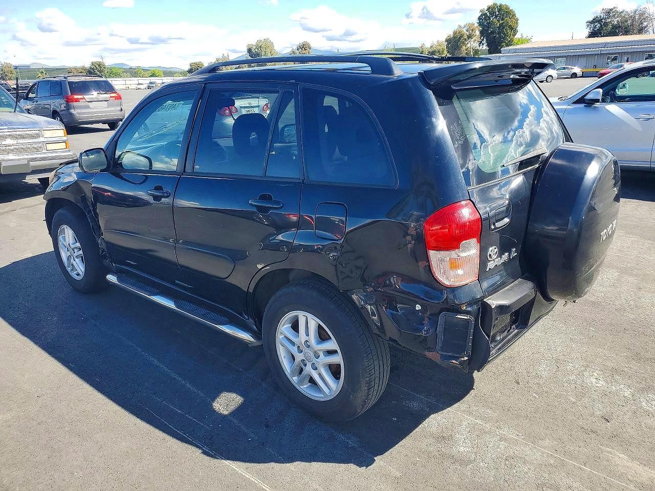 2002 Toyota Rav4 Base - Image 2