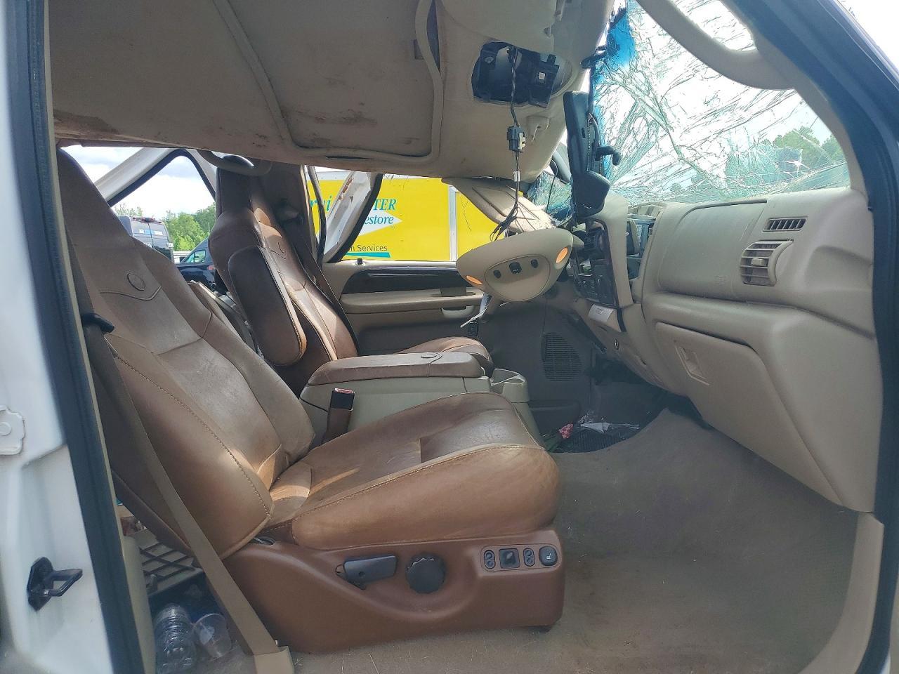 2007 Ford F350 Super Duty - Image 7