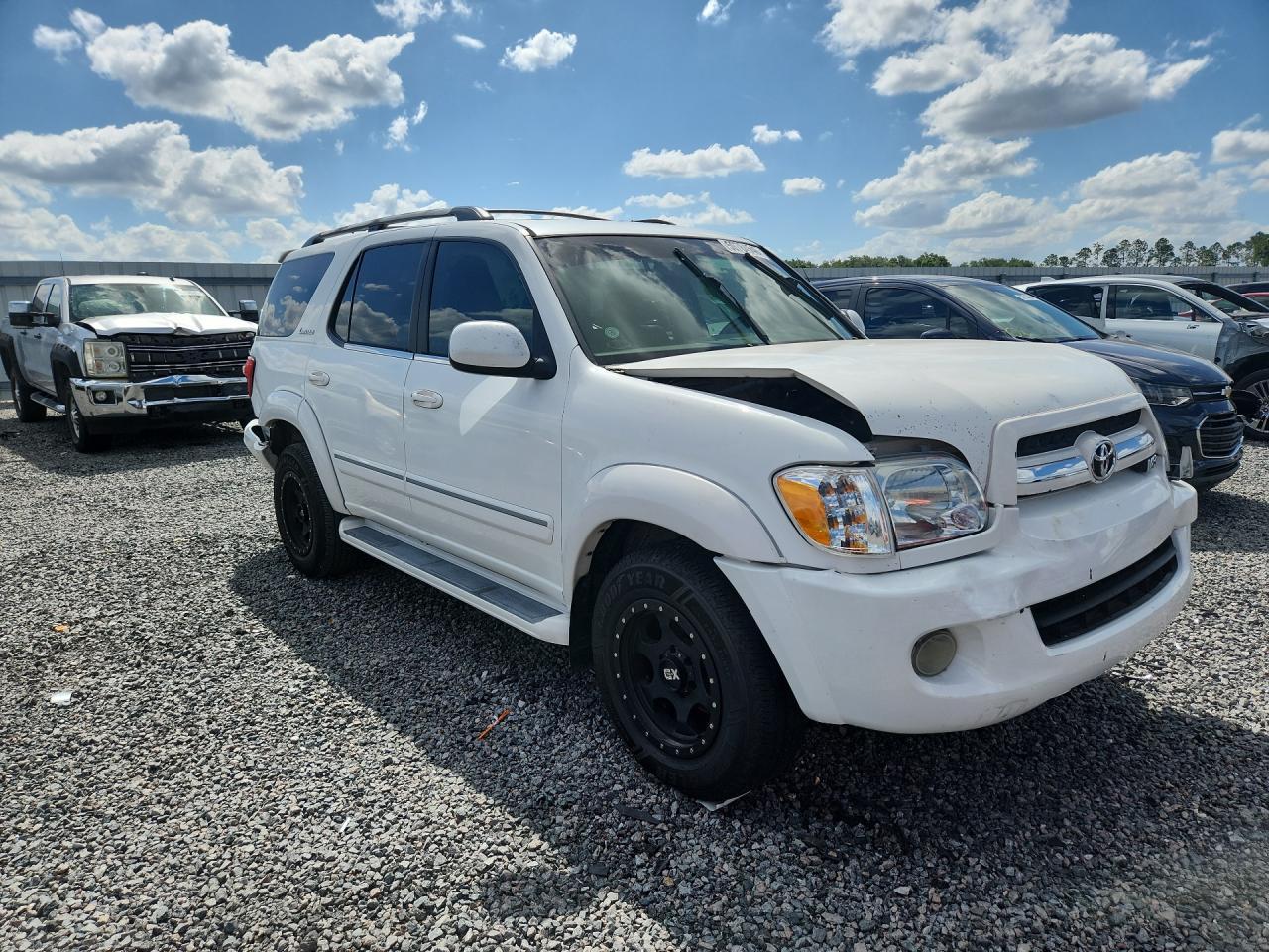 2005 Toyota Sequoia Limited - Image 4