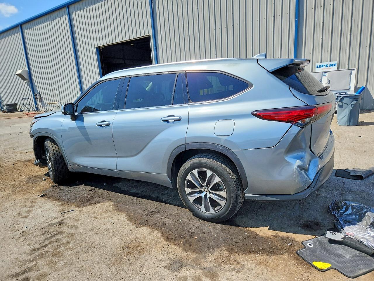 2020 Toyota Highlander Xle - Фото 2